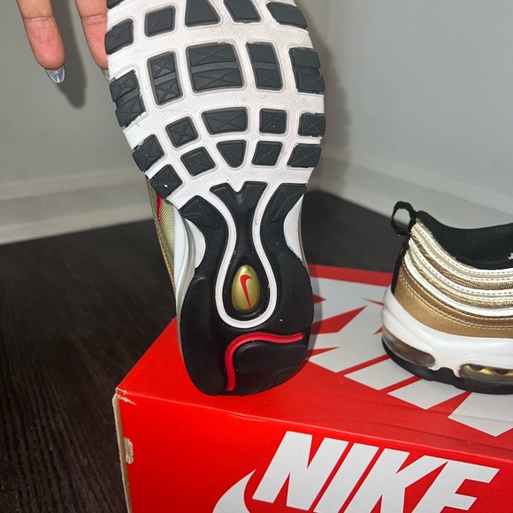 Nike Air Max 97 OG - Gold - Picture 6 of 7